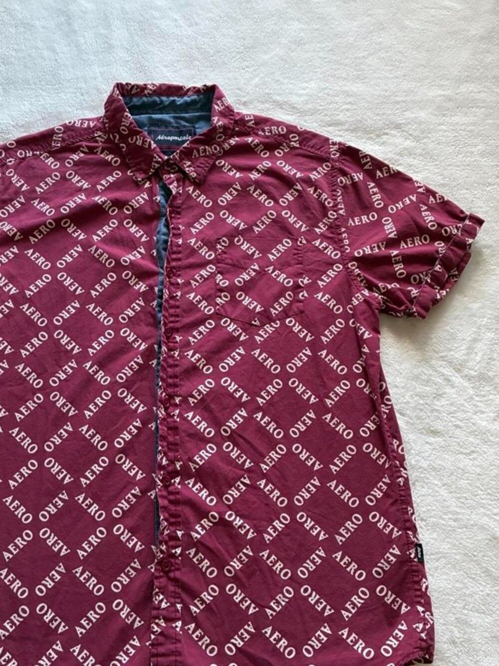 Aeropostale Men's Burgundy / Red Shirt